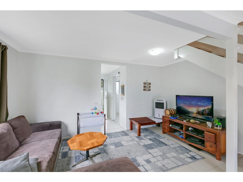74/125 Pappas Way, Carrara QLD 4211