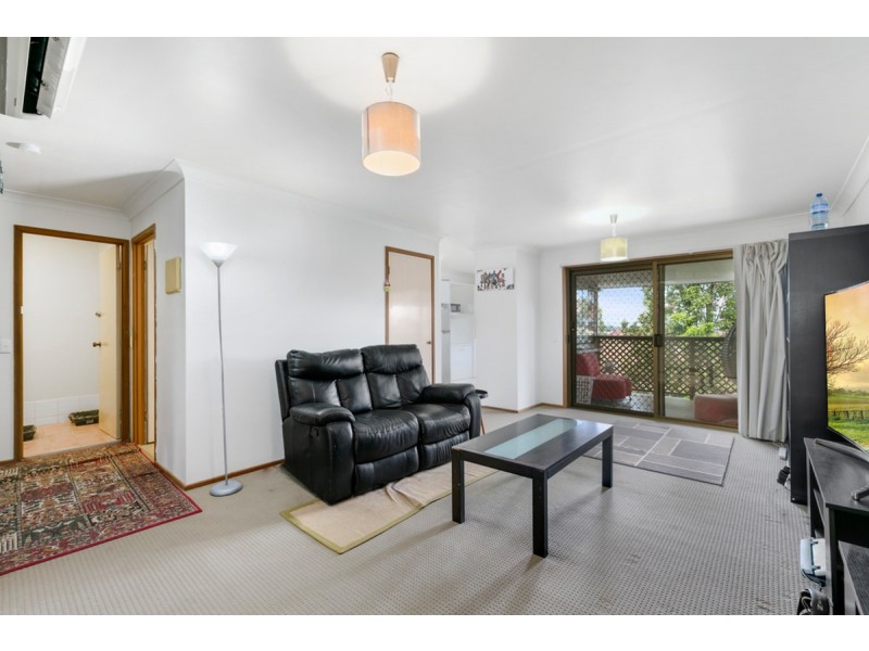 6/11 Balfour Crescent, Highland Park QLD 4211