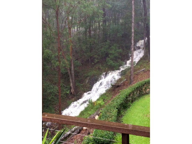 12 Acmena Court, Elanora QLD 4221