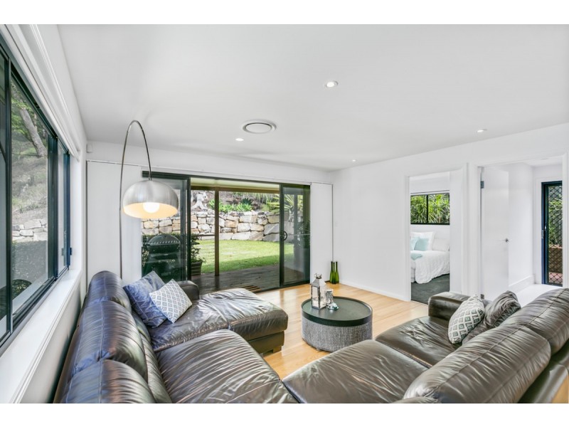 12 Acmena Court, Elanora QLD 4221