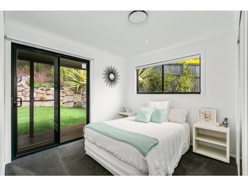 12 Acmena Court, Elanora QLD 4221