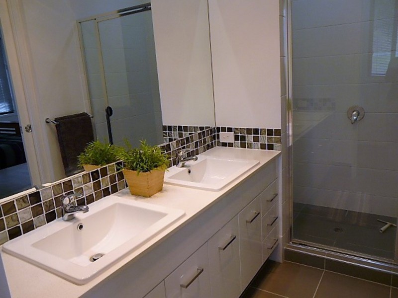 61 Hidden Woods Drive, Advancetown QLD 4211