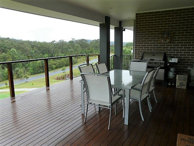 61 Hidden Woods Drive, Advancetown QLD 4211