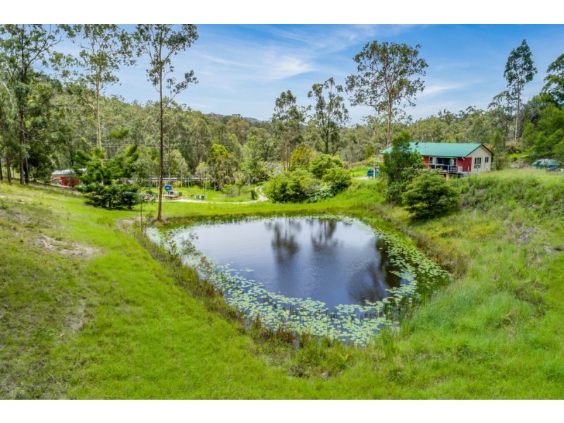 422 Clagiraba Road, Clagiraba QLD 4211