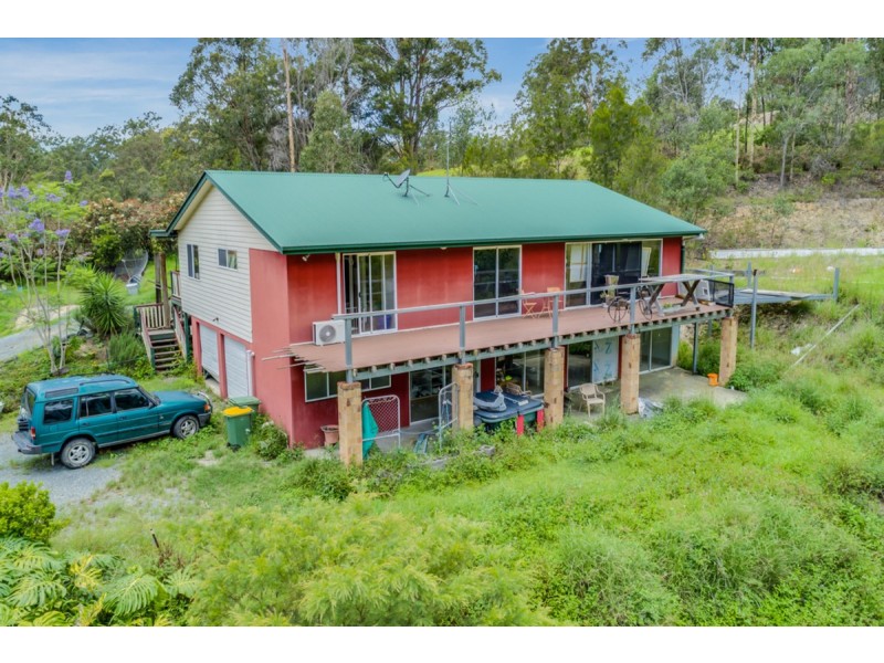 422 Clagiraba Road, Clagiraba QLD 4211