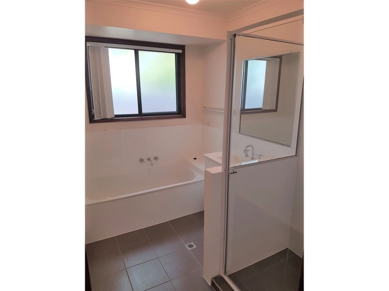 14 Tiley Court, Highland Park QLD 4211