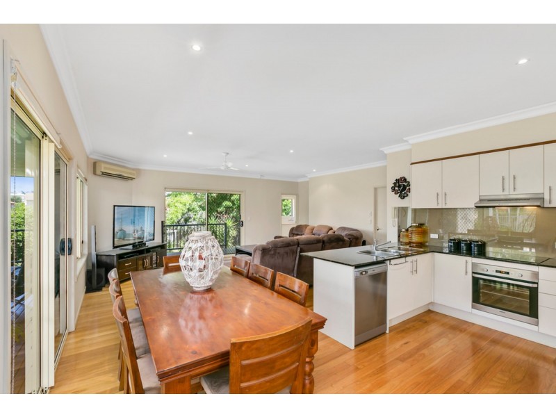 20 Tara Vista Boulevard, Highland Park QLD 4211