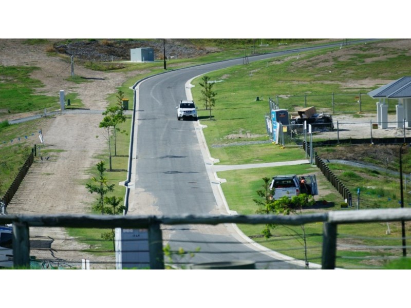 68 Countryview Street, Kingsholme QLD 4208