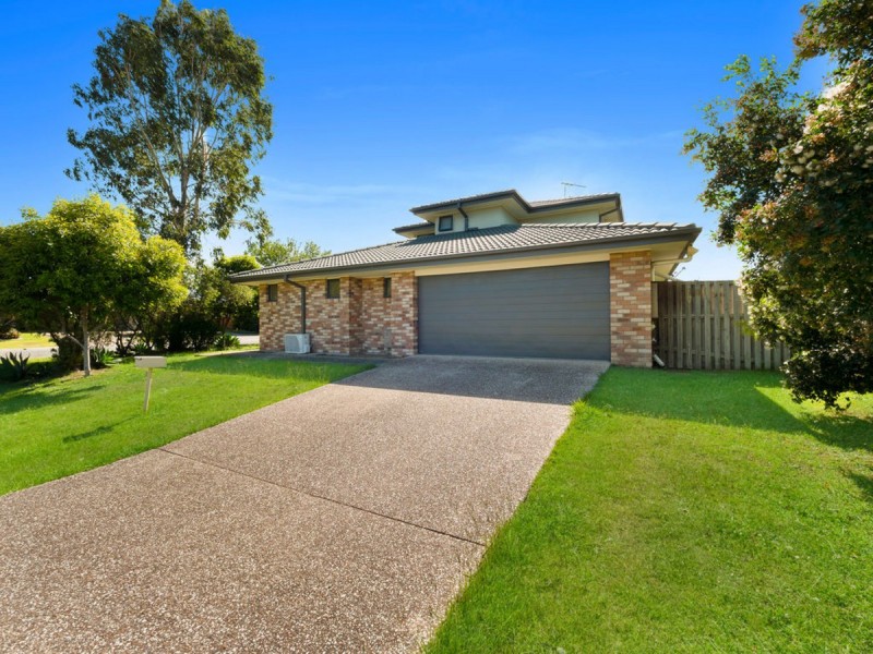 2/2 Moss Terrace, Pimpama QLD 4209