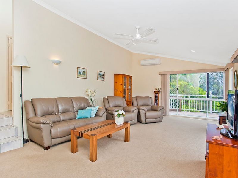 23 Trafalgar Street, Highland Park QLD 4211