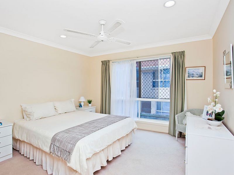 23 Trafalgar Street, Highland Park QLD 4211