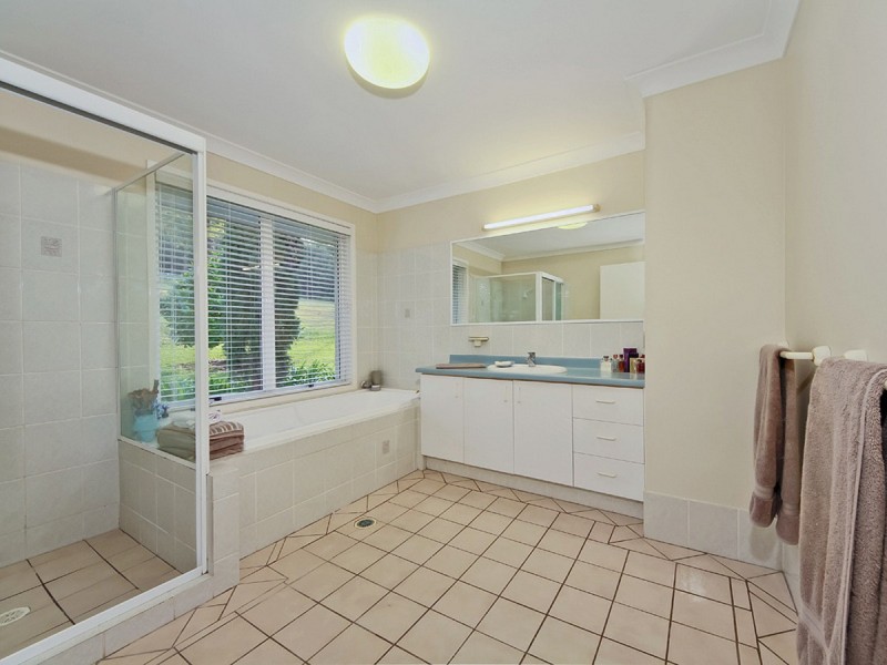 1060 Tamborine-Oxenford Road, Wongawallan QLD 4210