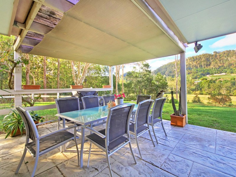 1060 Tamborine-Oxenford Road, Wongawallan QLD 4210