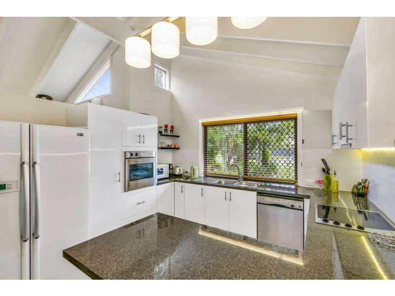 26 Koola Drive, Nerang QLD 4211