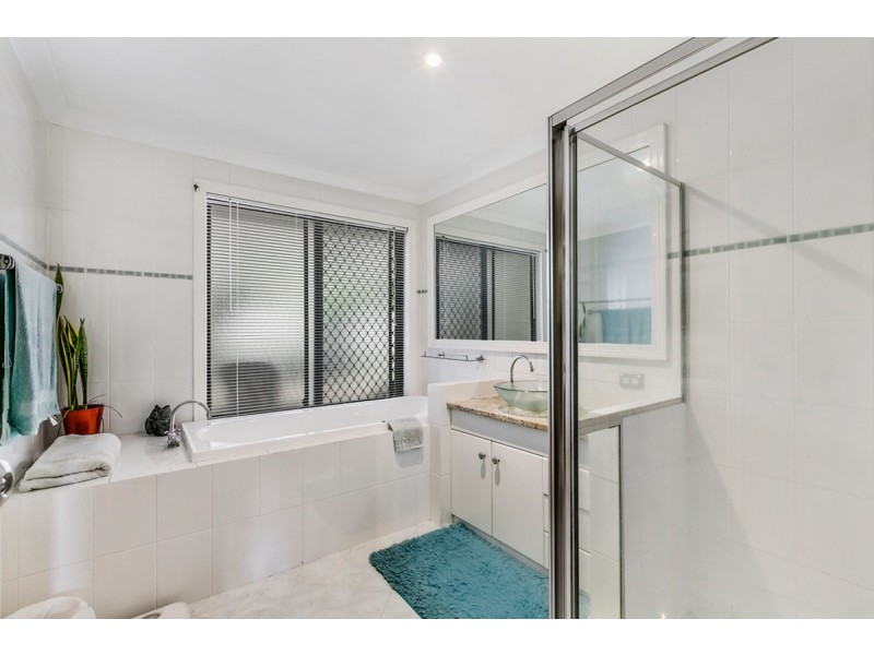 26 Koola Drive, Nerang QLD 4211