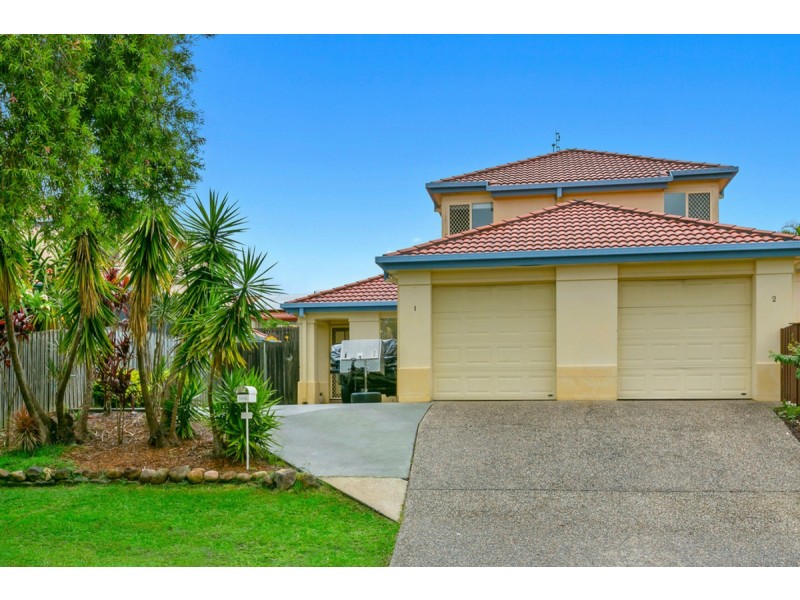 1/3 Kowhai Place, Nerang QLD 4211