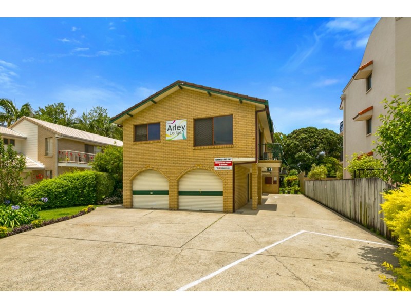6/168 Frank Street, Labrador QLD 4215