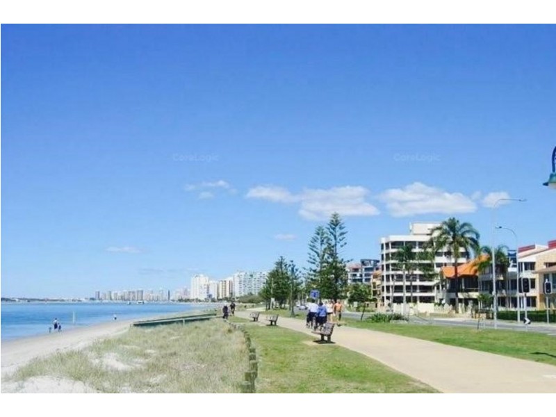 6/168 Frank Street, Labrador QLD 4215