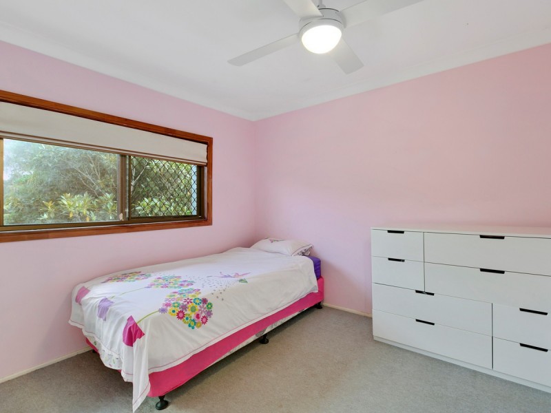 15 Yarraowee Drive, Nerang QLD 4211