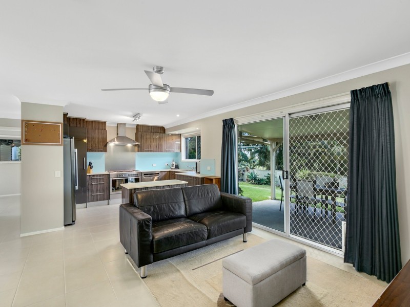 29 Mcleod Street, Highland Park QLD 4211