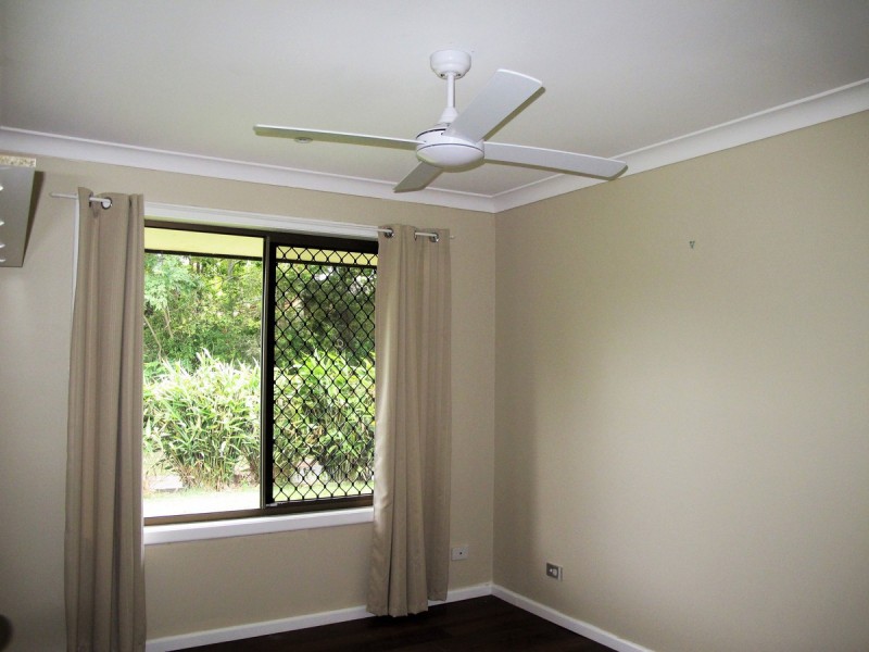 1 Clutha Court, Highland Park QLD 4211