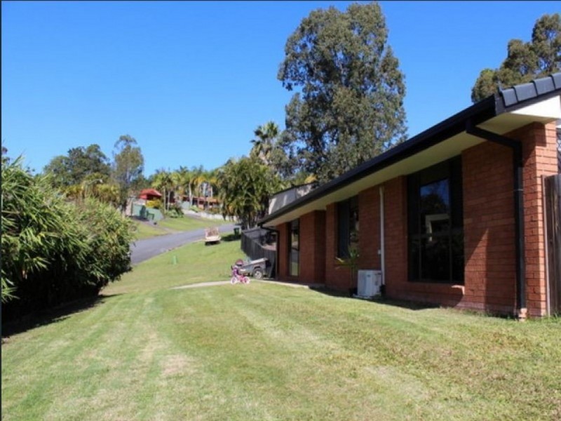 1 Clutha Court, Highland Park QLD 4211