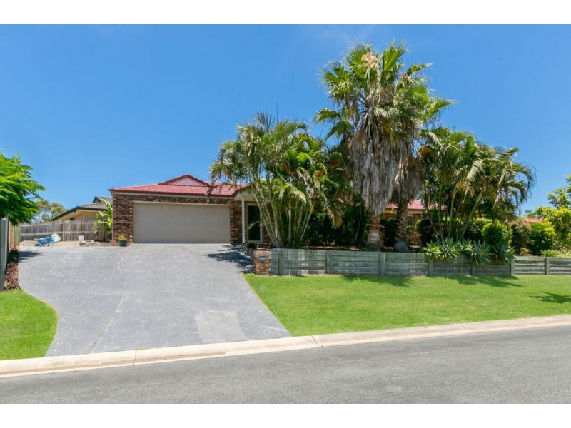 17 Greenbank Circuit, Carrara QLD 4211