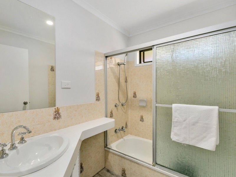 3a/20 Martin Street, Nerang QLD 4211
