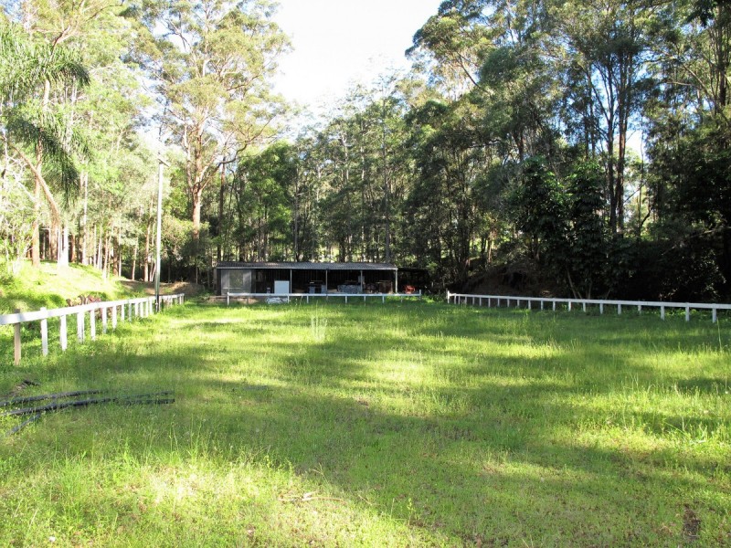 25 Thendara Drive, Mount Nathan QLD 4211