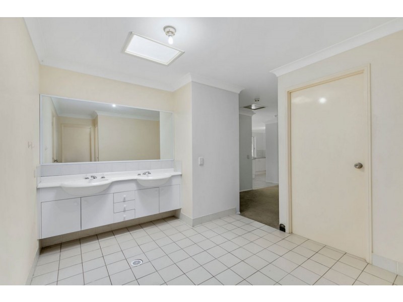 12 Jane Lane, Oxenford QLD 4210