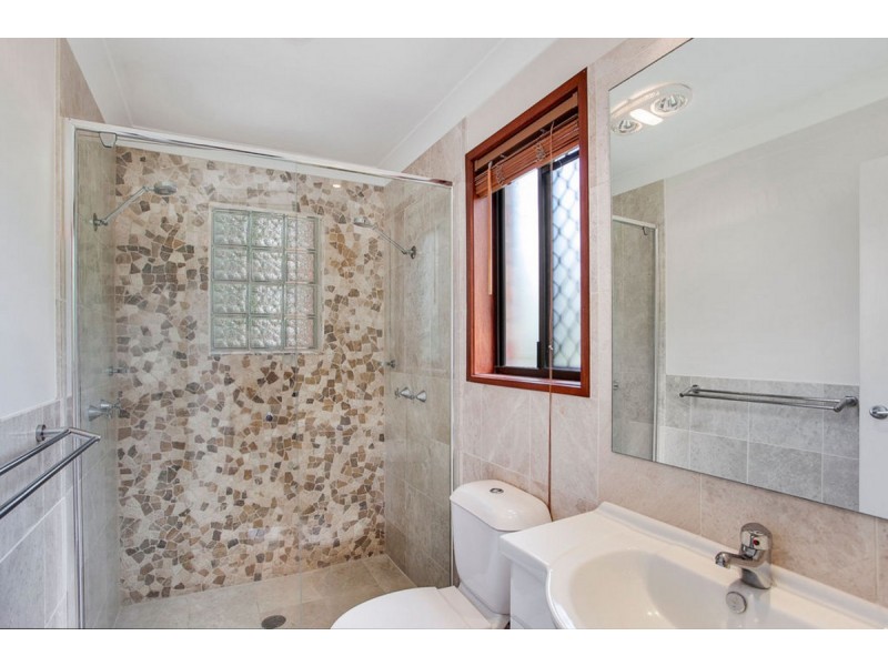 25 Hamersley Way, Worongary QLD 4213