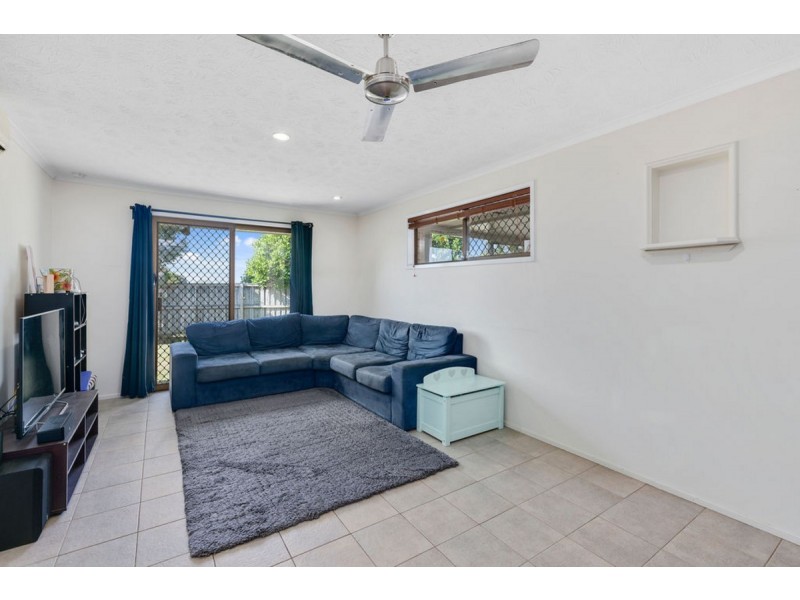 42 Explorers Way, Worongary QLD 4213