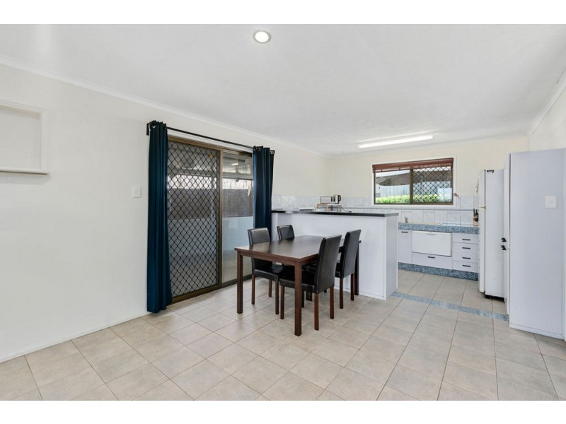 42 Explorers Way, Worongary QLD 4213