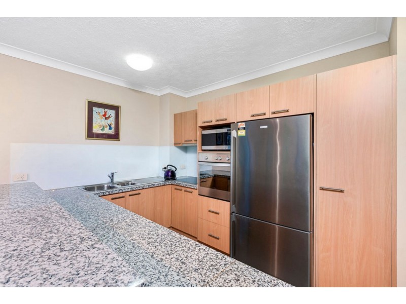 8/501 North Hill Drive, Robina QLD 4226