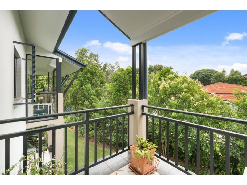 8/501 North Hill Drive, Robina QLD 4226