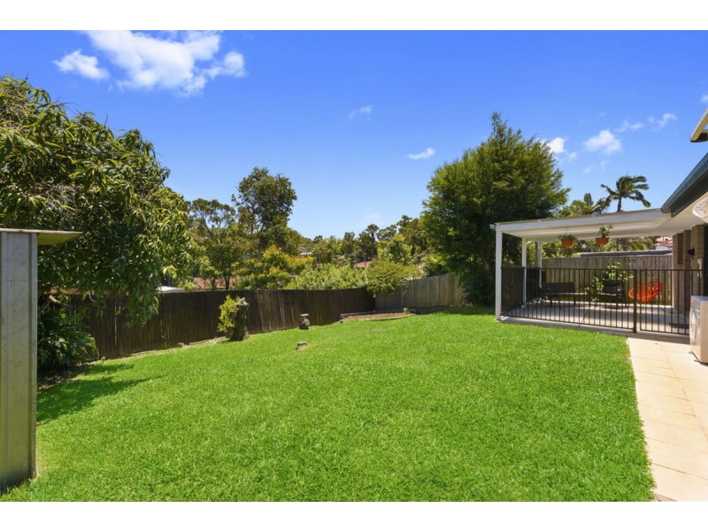 13 Plum Parade, Nerang QLD 4211