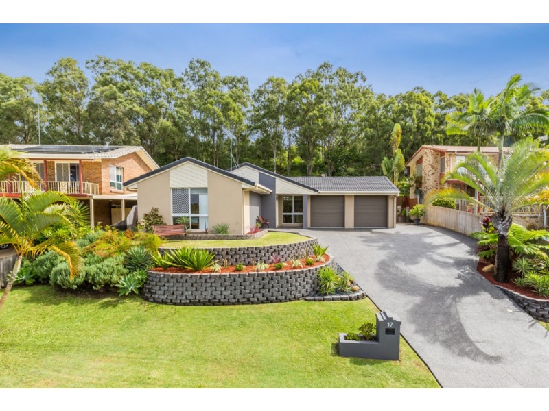 17 Foxhill Court, Carrara QLD 4211