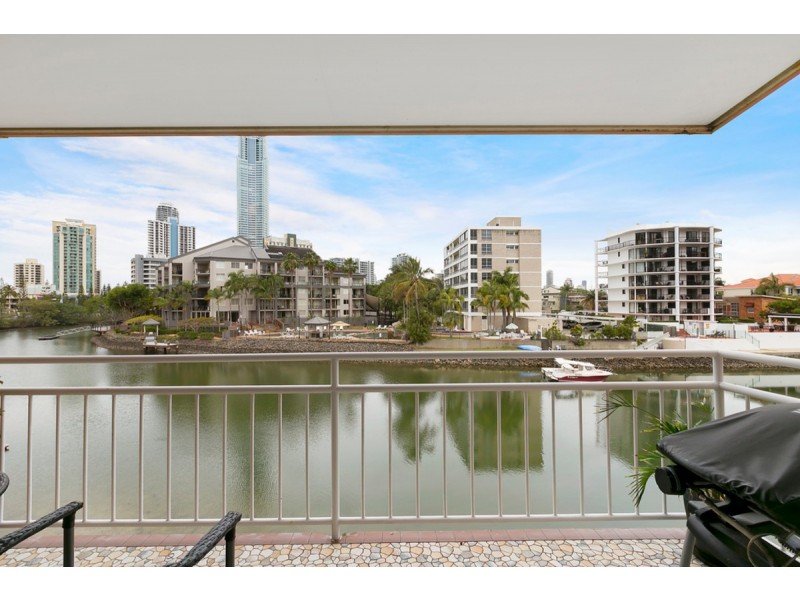 13/47 Peninsular Drive, Surfers Paradise QLD 4217