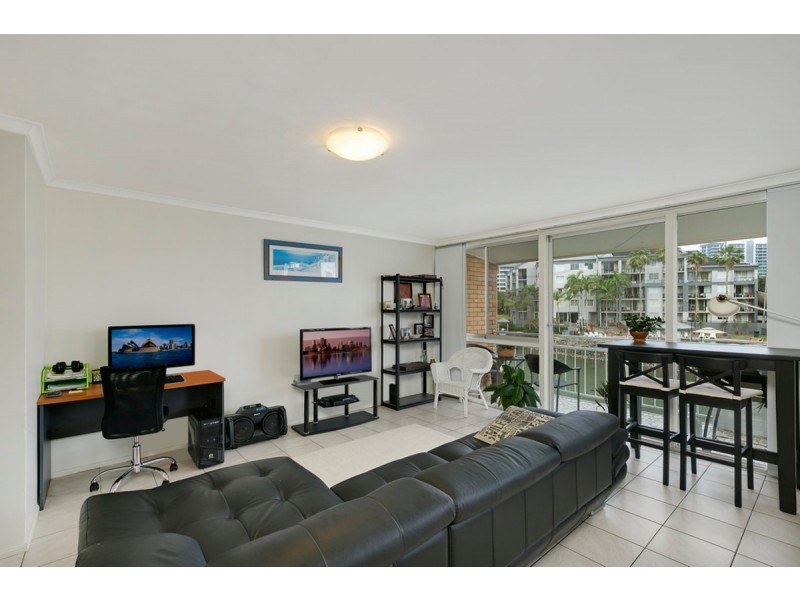 13/47 Peninsular Drive, Surfers Paradise QLD 4217