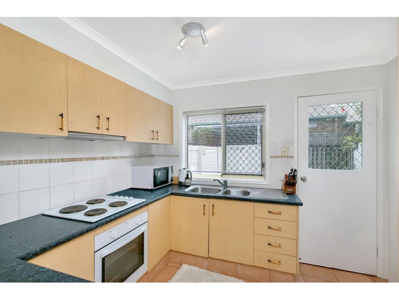 10/159 Pappas Way, Carrara QLD 4211