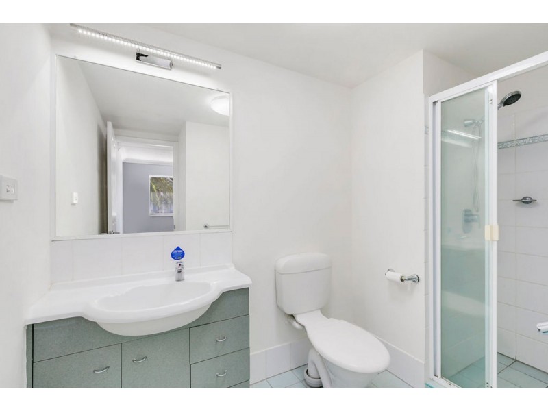 36/150 Marine Parade, Southport QLD 4215