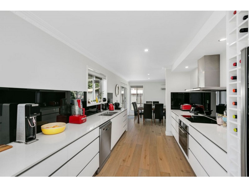 27 Koola Drive, Nerang QLD 4211