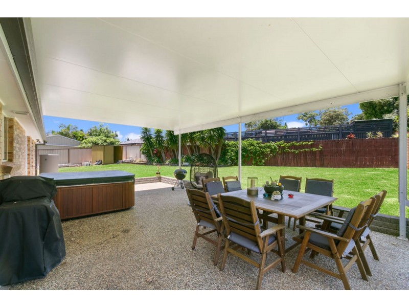 27 Koola Drive, Nerang QLD 4211