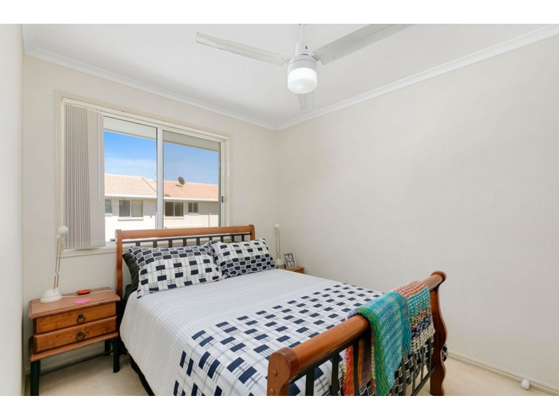 10/125 Pappas Way, Nerang QLD 4211