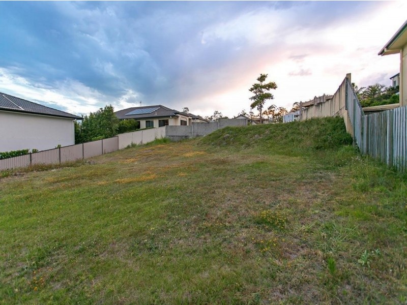 25 Ballah Crescent, Highland Park QLD 4211