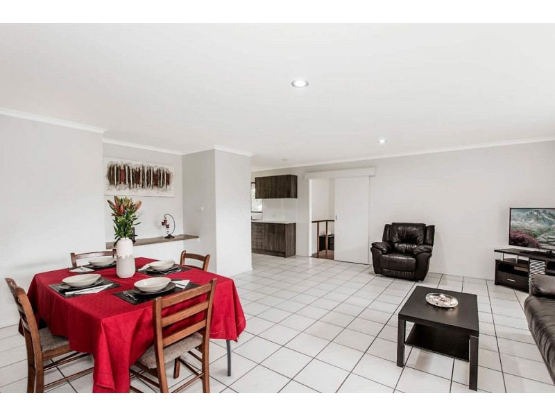 29 Pappas Way, Carrara QLD 4211