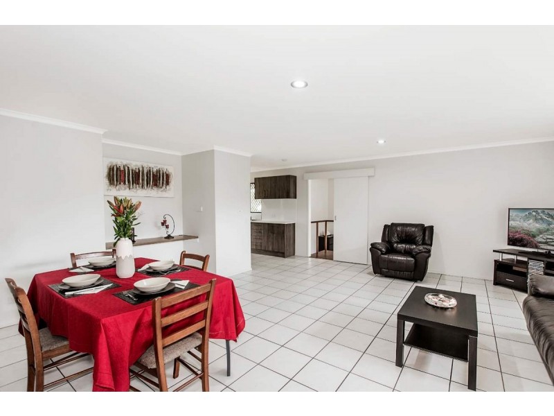 29 Pappas Way, Carrara QLD 4211