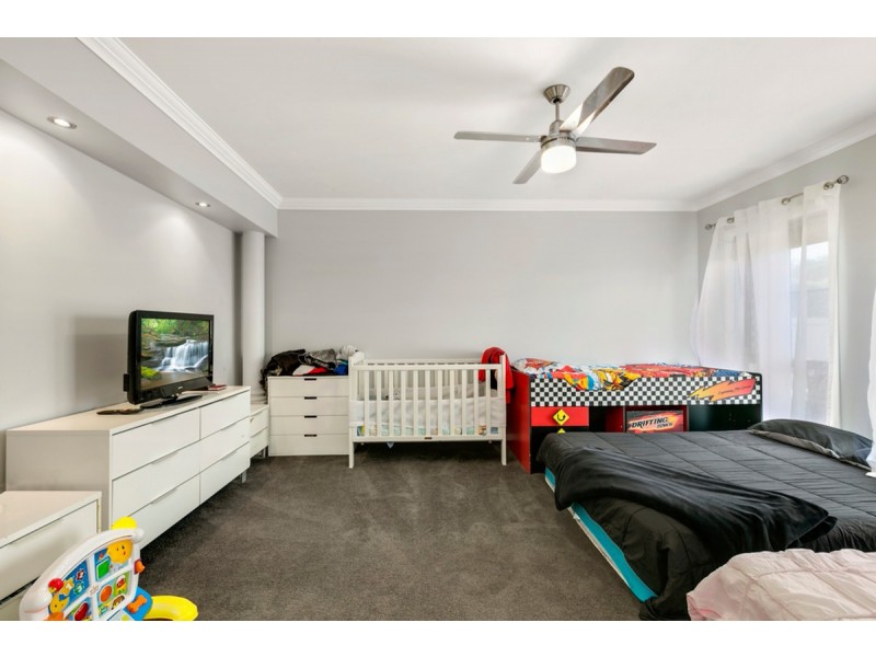 123 Armstrong Way, Highland Park QLD 4211