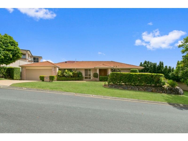 11 Ballah Crescent, Highland Park QLD 4211