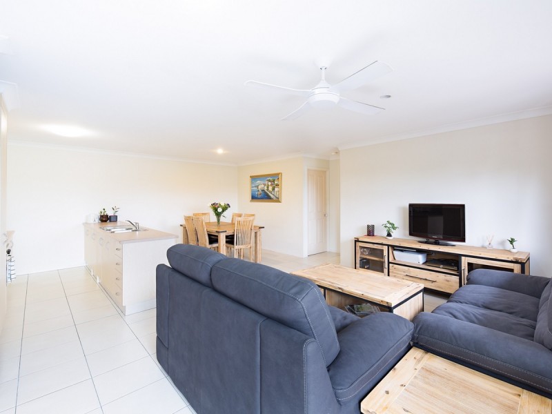 1/93 Paddington Drive, Carrara QLD 4211